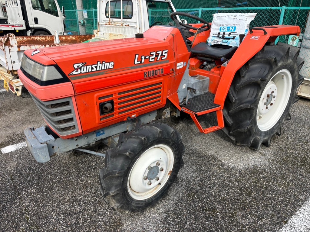 クボタ 27馬力トラクター L1-275 | 農機具買取実績 | 中古農機具の高価 